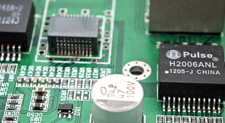 Meneroka perbezaan teknologi dan perkhidmatan di kalangan kilang PCBA global