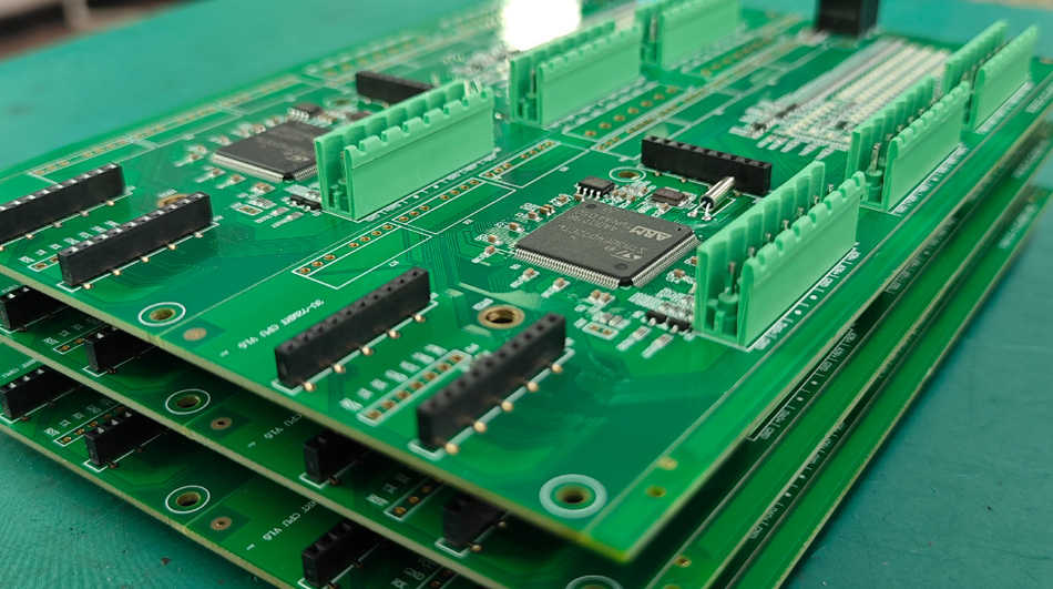 Bagaimanakah pengurusan pelepasan karbon kilang PCBA mempengaruhi kos pengeluaran?