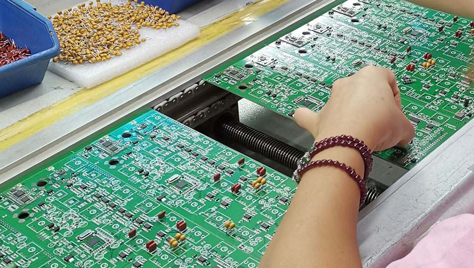 Bagaimana Perkhidmatan Perundingan Pelanggan PCBA Factory membantu menyelesaikan masalah teknikal