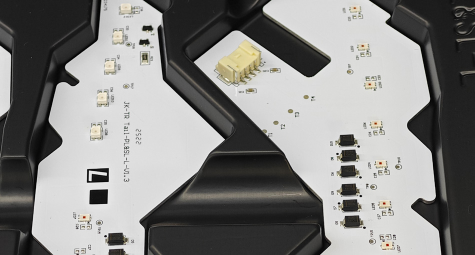 Membincangkan Kawalan Kos dan Strategi Perkongsian Jangka Panjang untuk Kilang PCBA