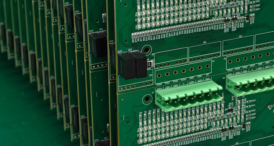 Bagaimana untuk mencapai kemenangan antara kos dan kualiti dalam pembuatan PCBA?